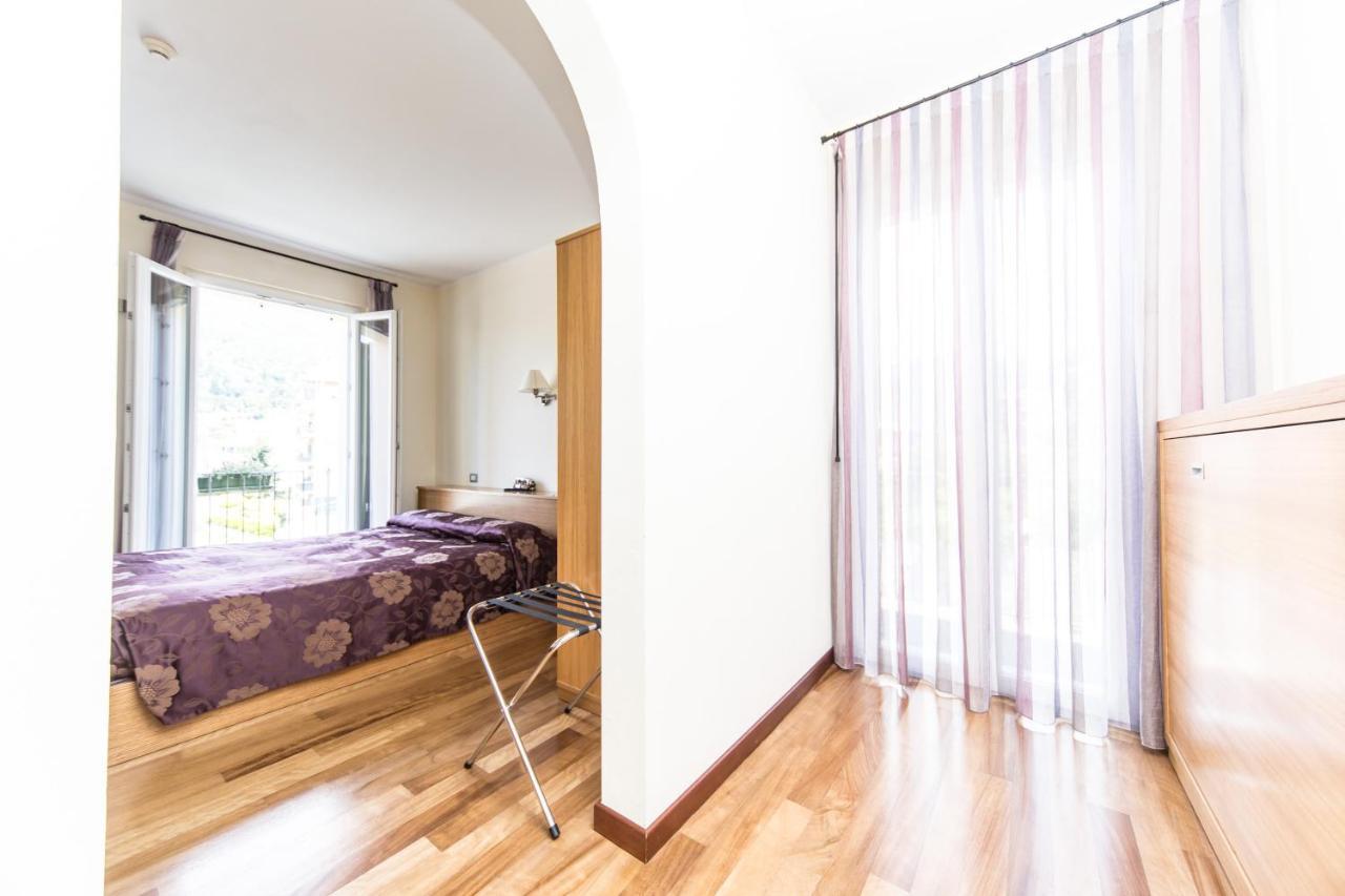 Oasi Hotel 3*