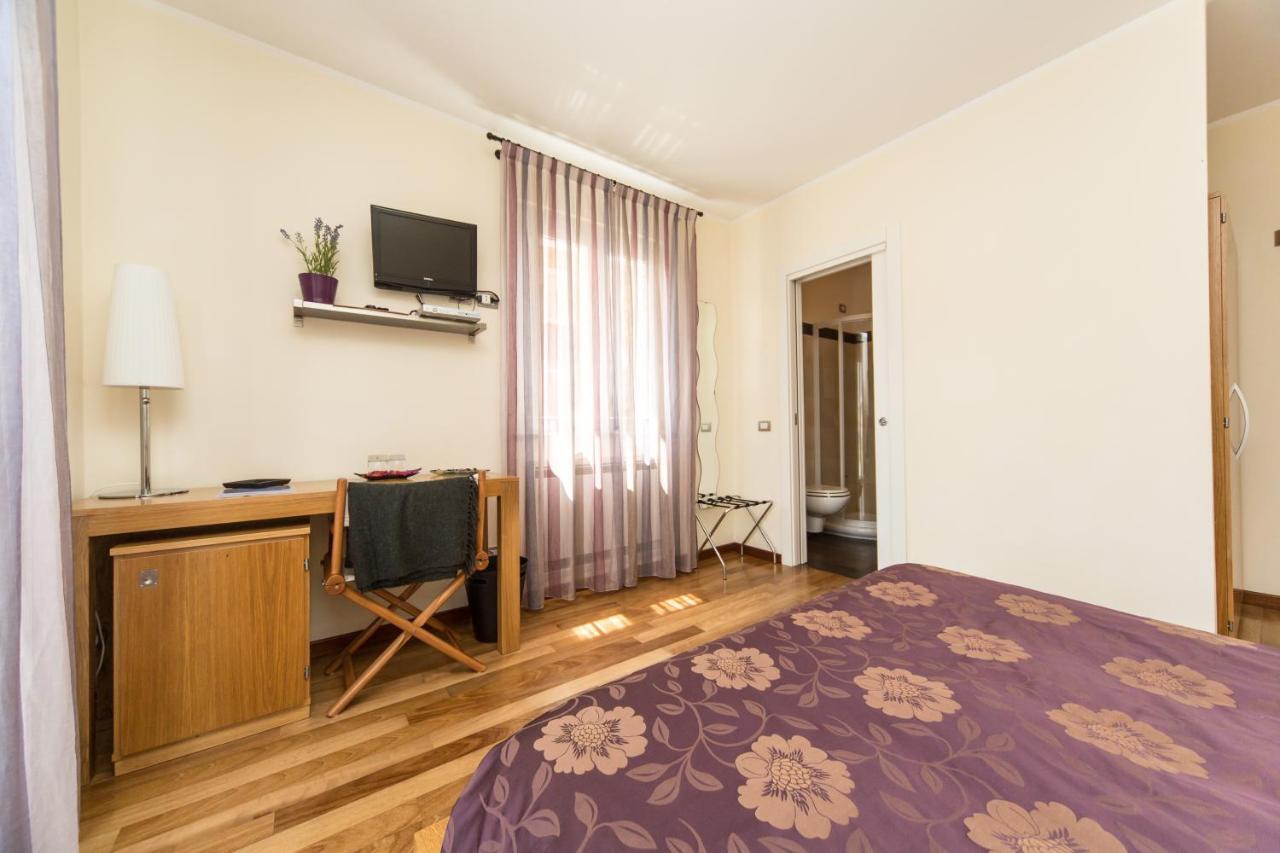 Hotel Oasi 3*
